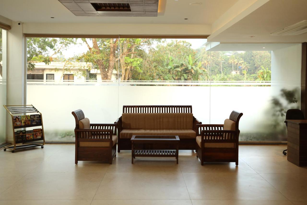 Loveland Residency Kochi Eksteriør bilde